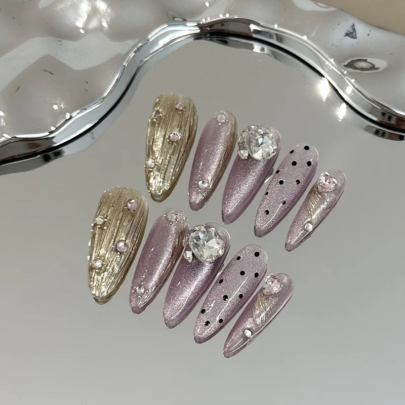 Glamouröse mit Strass besetzte Press-On Nagelset