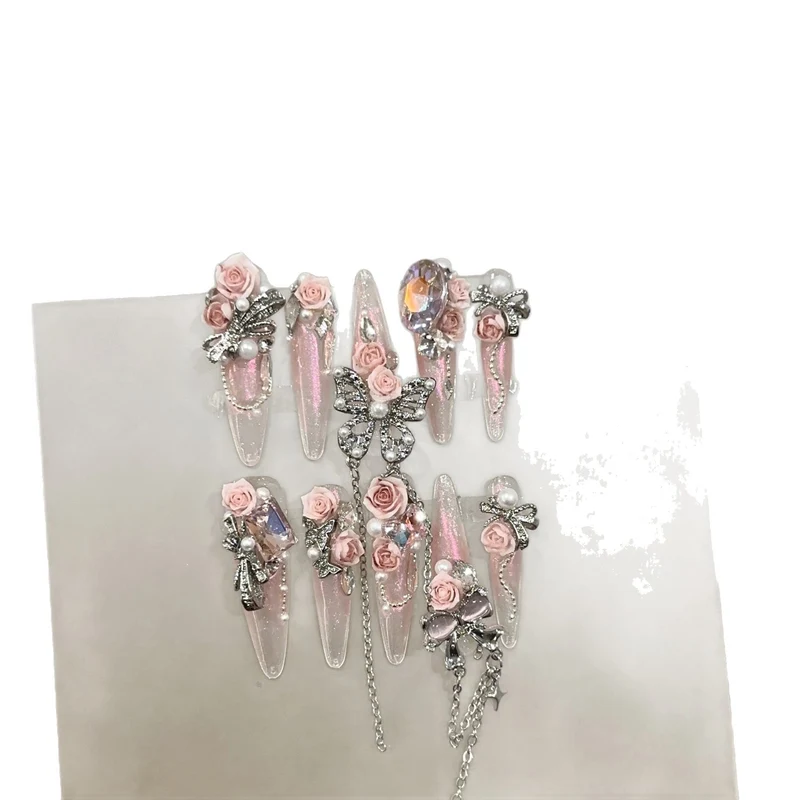 Blumenverzierte Stiletto Press-On Nagel Set