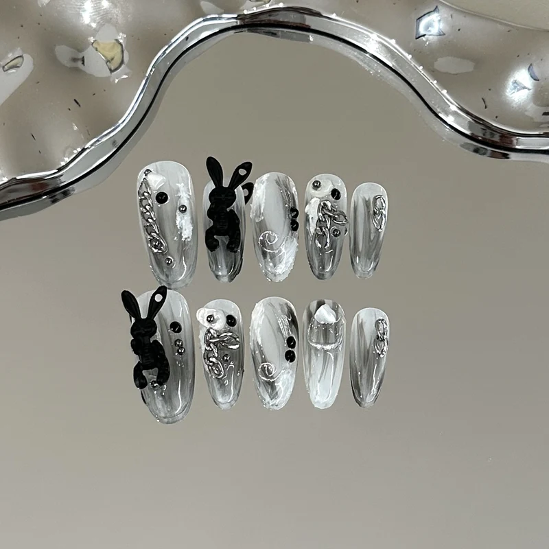 Künstlerisches Bunny-Themen Press-On Nagelset