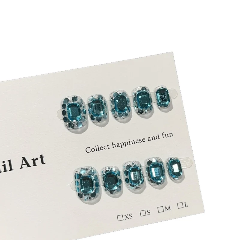Dekoratives Strass Press-On Nagelkunstset