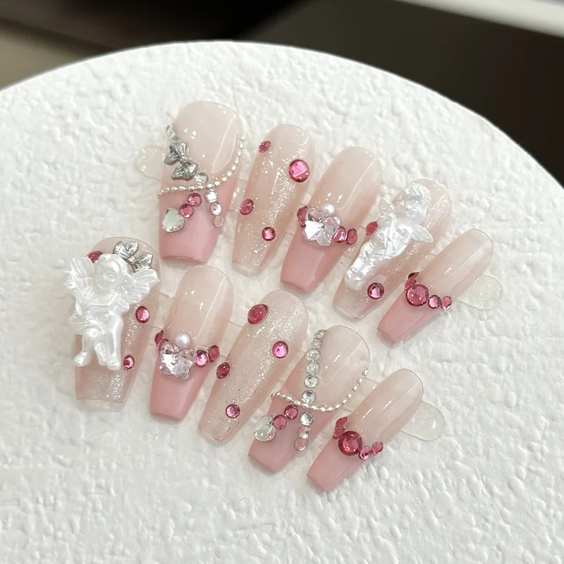 Dekoratives, mit Strass verziertes Press-On-Nagelset
