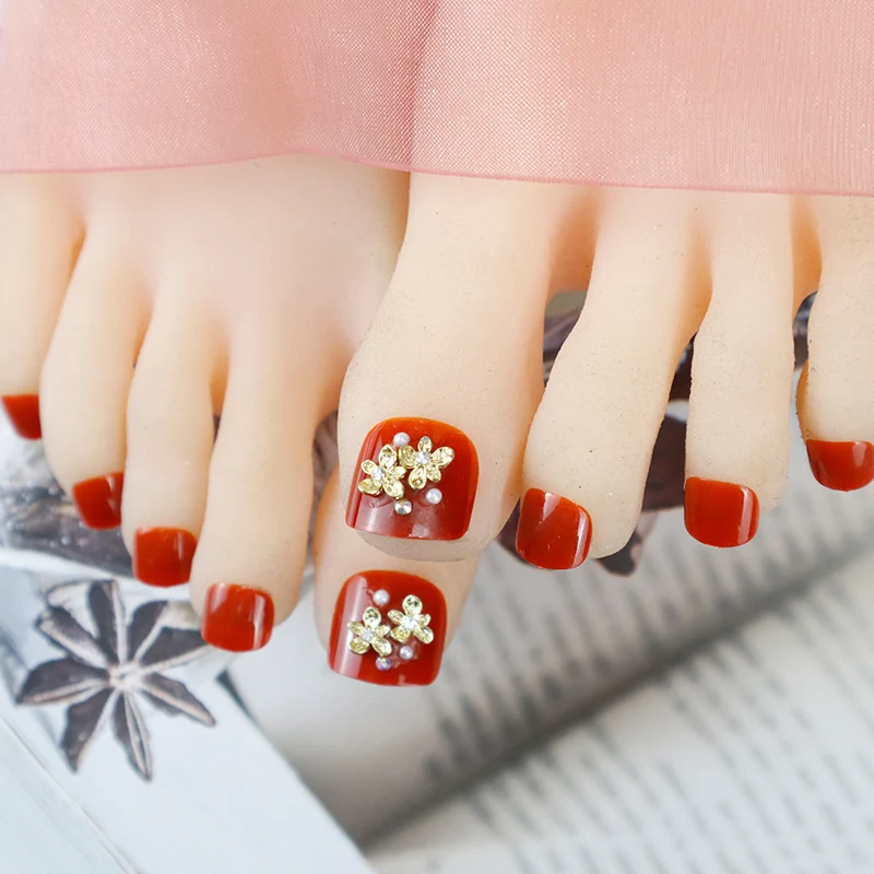 Elegante mit Strass verzierte Press-On Fußnägel