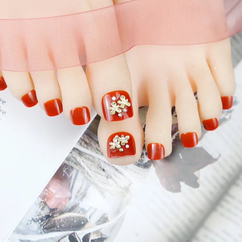Elegante mit Strass verzierte Press-On Fußnägel