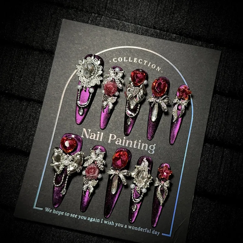 Elegantes mit Strass verziertes Press-On Nagelset