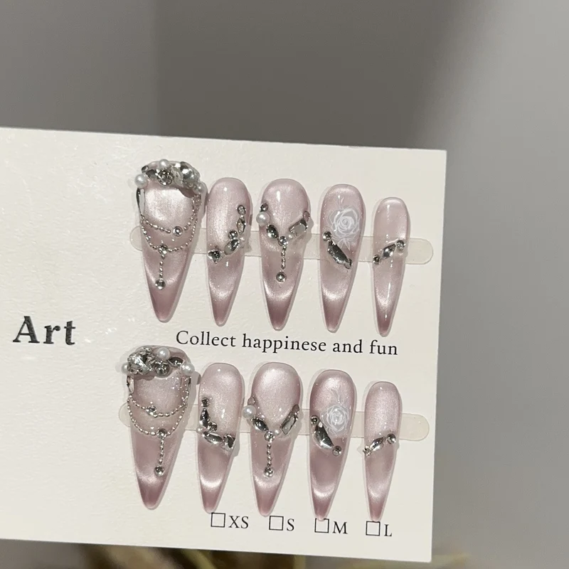 Elegantes Strass-verziertes Stilettos Press-On Nagelset