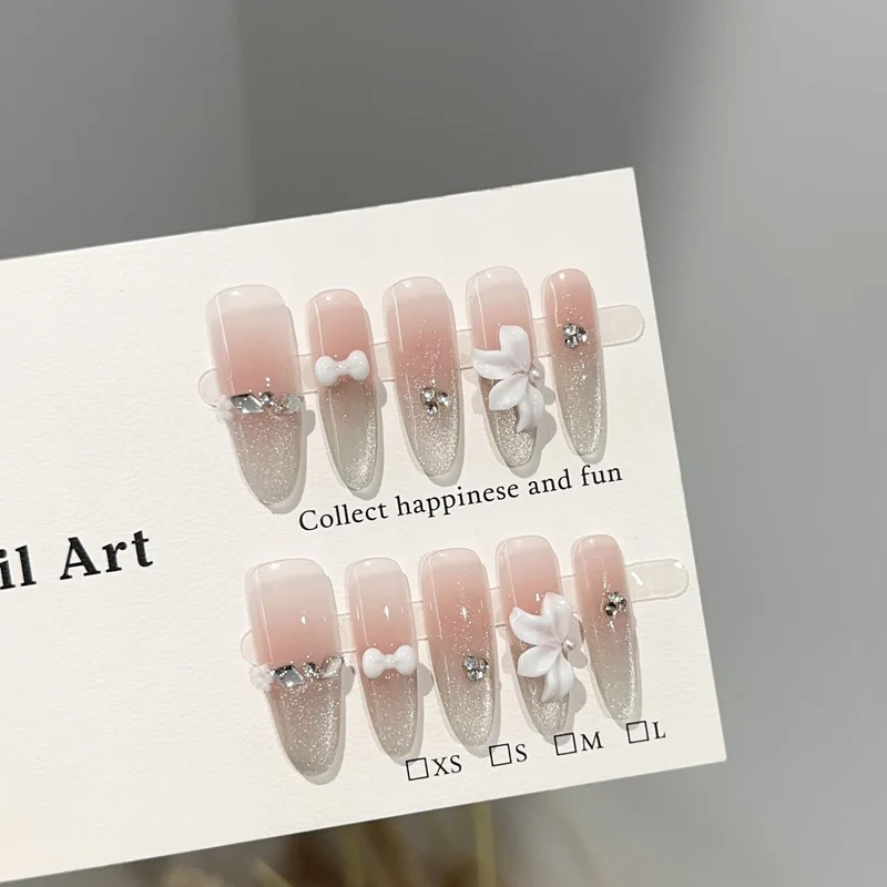 Glamorous Press-On Nagelkunst