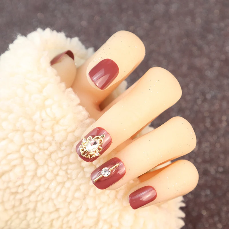 Elegantes Dekoratives Press-On Nagelset 1790727123