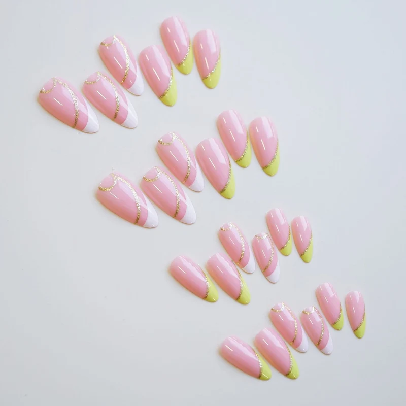 Glamouröse French Tip Press-On Nägel mit glitzernden Akzenten