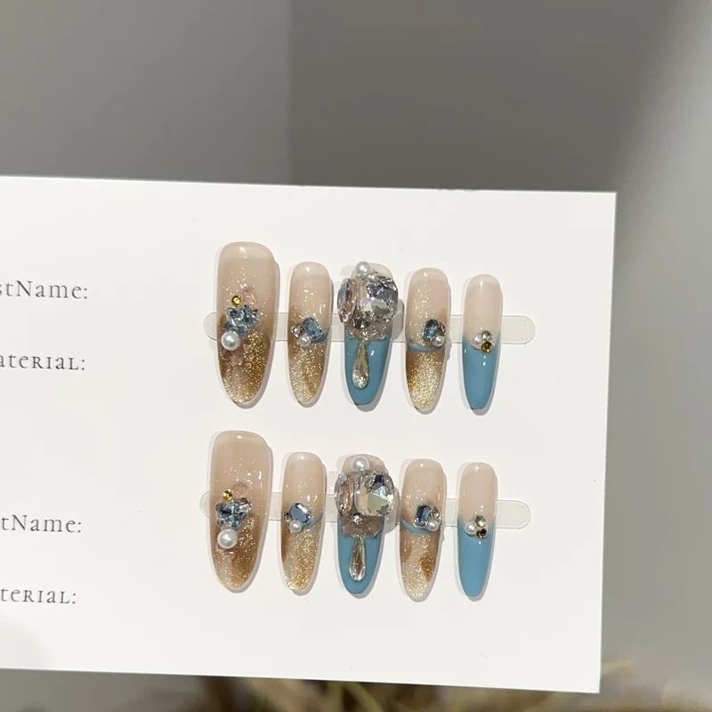 Glamourös Dekorative Press-On Nagelset