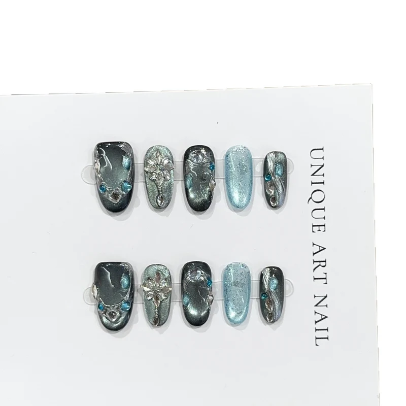 Dekorative Nagelkunst