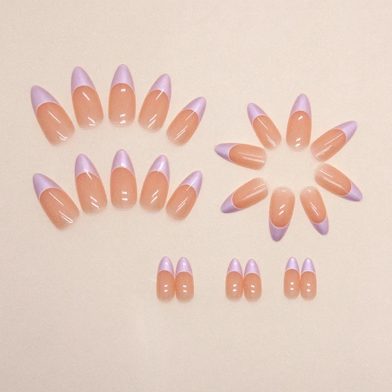 Elegante Glänzende Stiletto Press-On Nagel Set