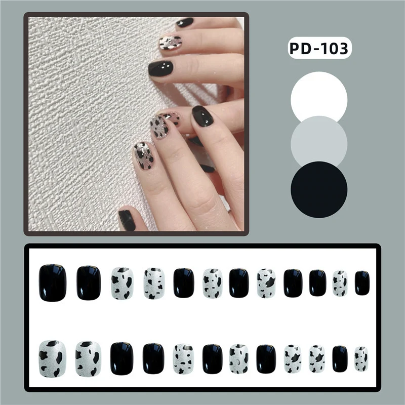 Künstlerischer Akzent Press-On Nagelset