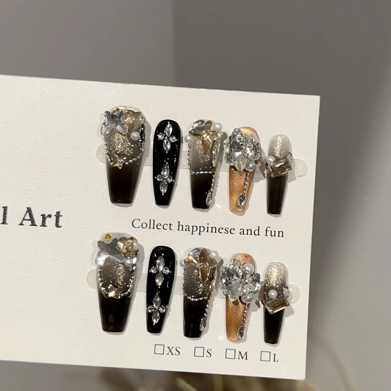 Elegantes Glamouröses Press-On Nagelkunst Set