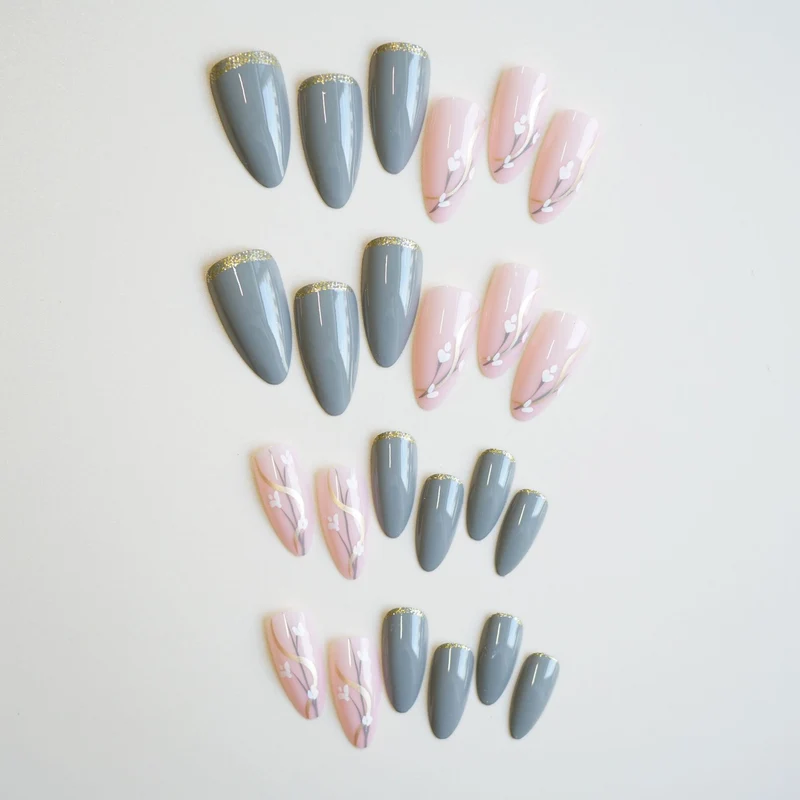 Künstlerisches Press-On Nageldesign Set