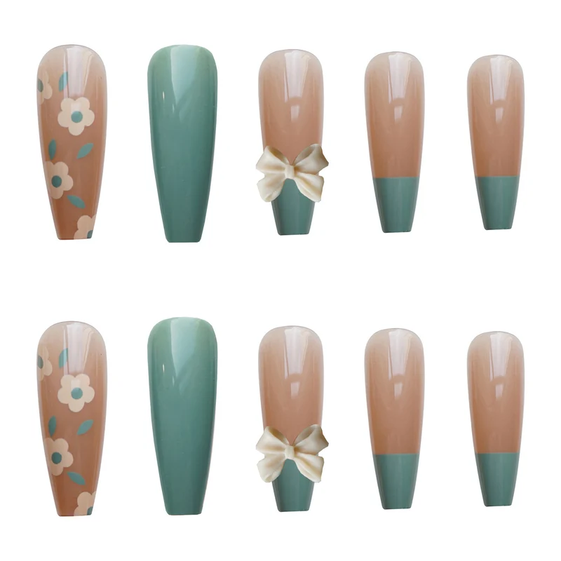 Floral Accent Press-On Nail Art
