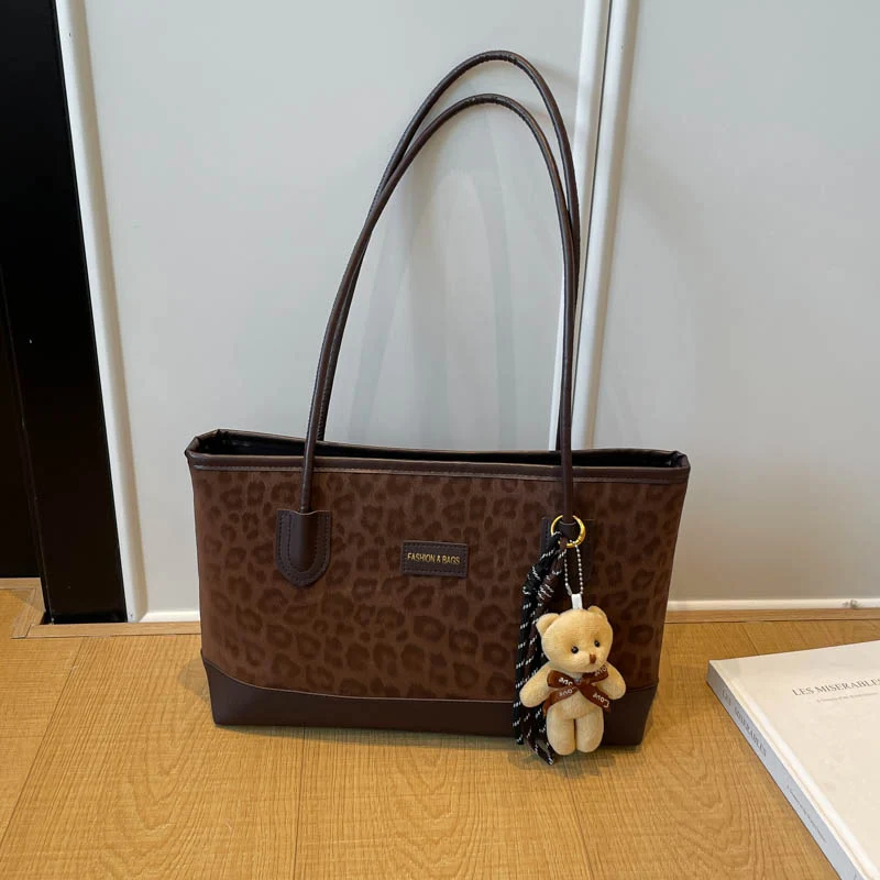 Stilvolle Leopardenprint-Handtasche