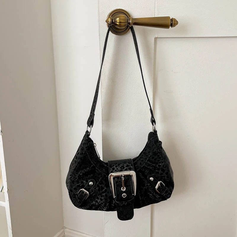 Exotische Texturierte Schultertasche