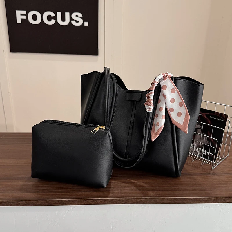 Elegante Tote Bag mit abnehmbarem Schal