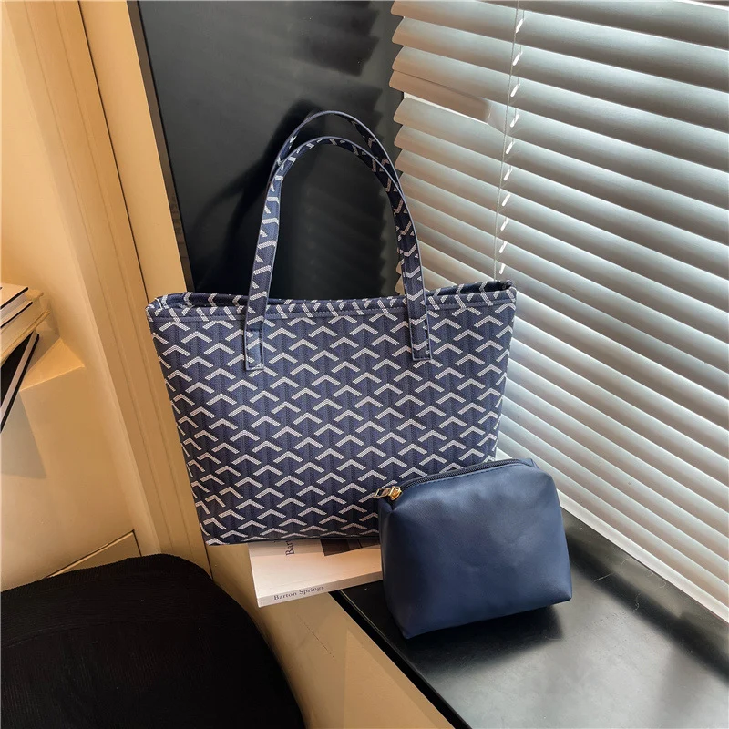 Elegante Tote Bag