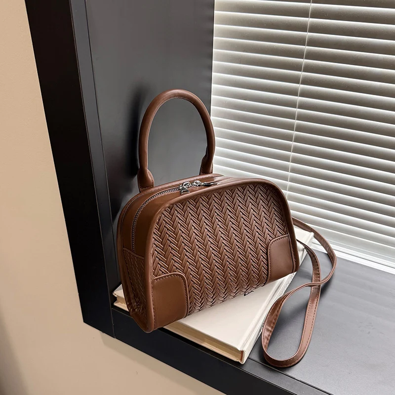 Elegante strukturierte Handtasche