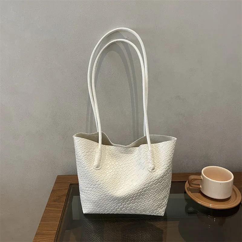 Gewebte strukturierte Handtasche