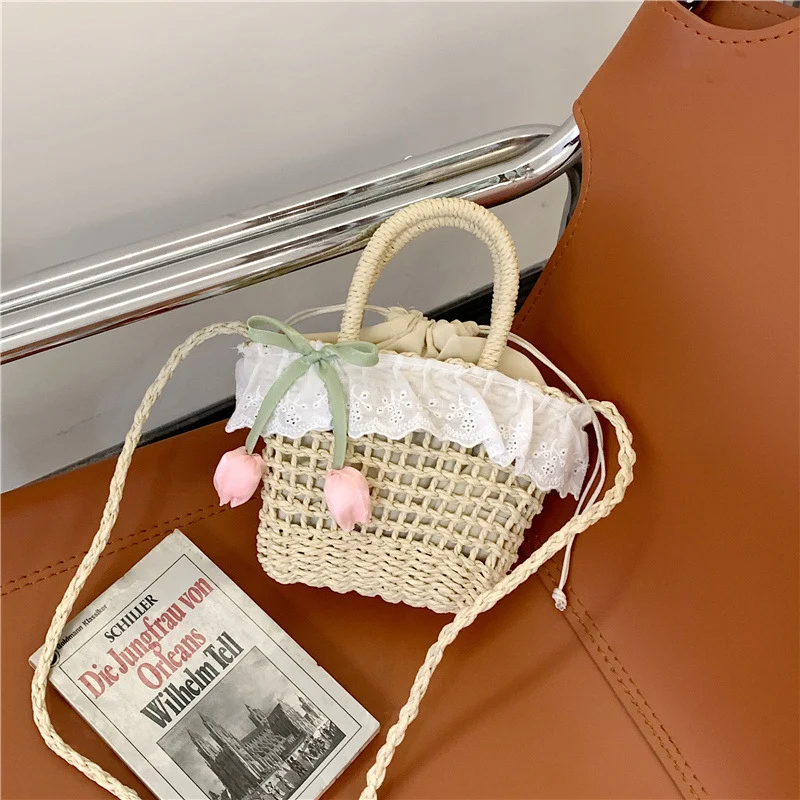 Geflochtene Strohtasche