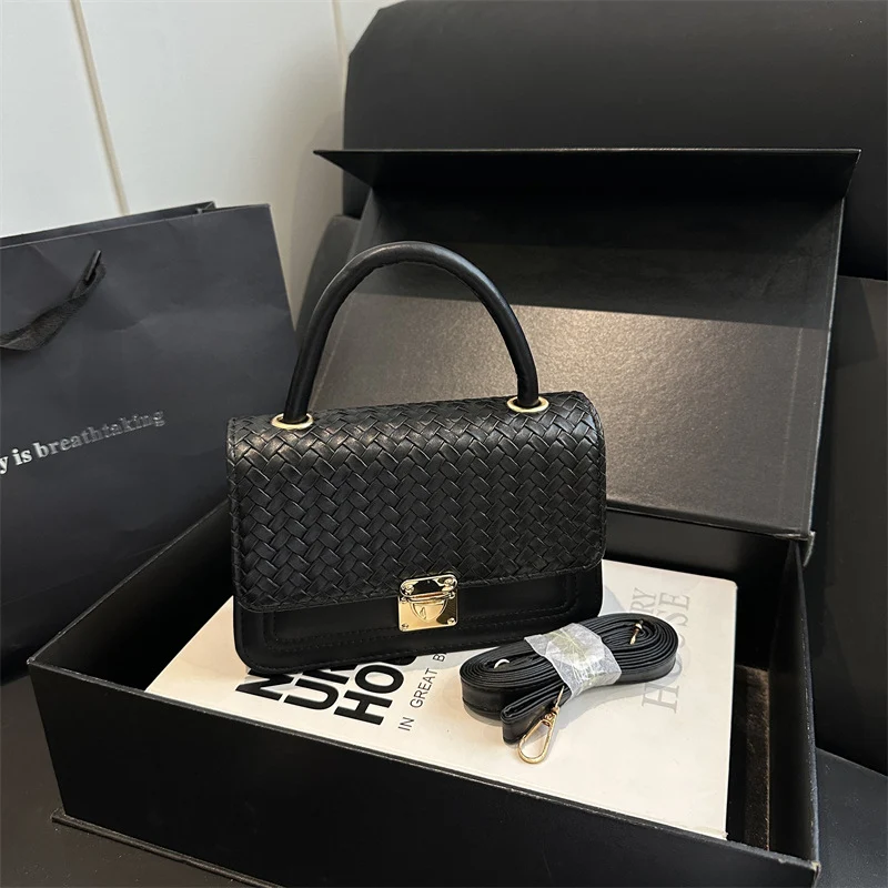 Gewebte Handtasche