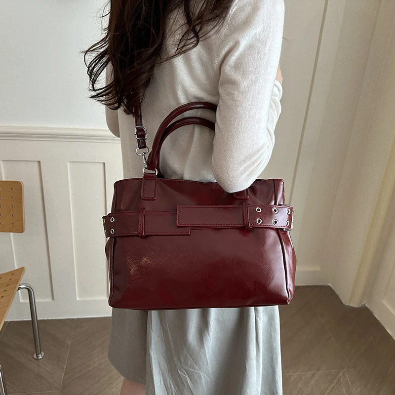 Elegante Strukturierte Handtasche