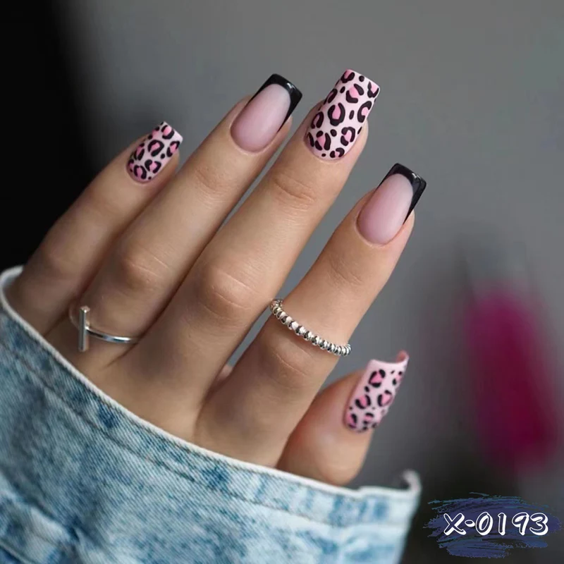 Künstlerisches Leopardenmuster Press-On Nagelkunst Set