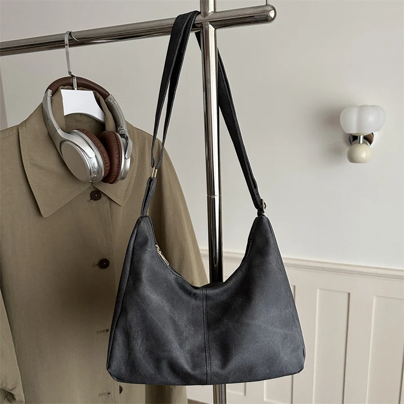 Lässige Schultertasche
