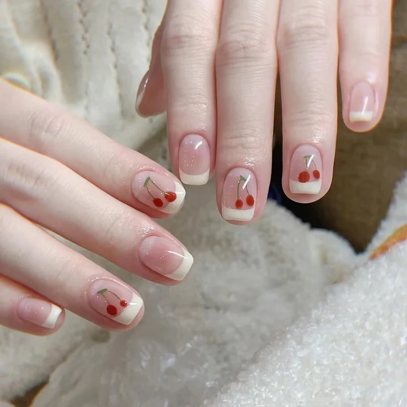 Kirschblüten Dekorative Press-On Nagelset