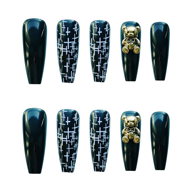 Künstlerisches Stiletto Press-On Nail Set Mit Gold-Akzenten