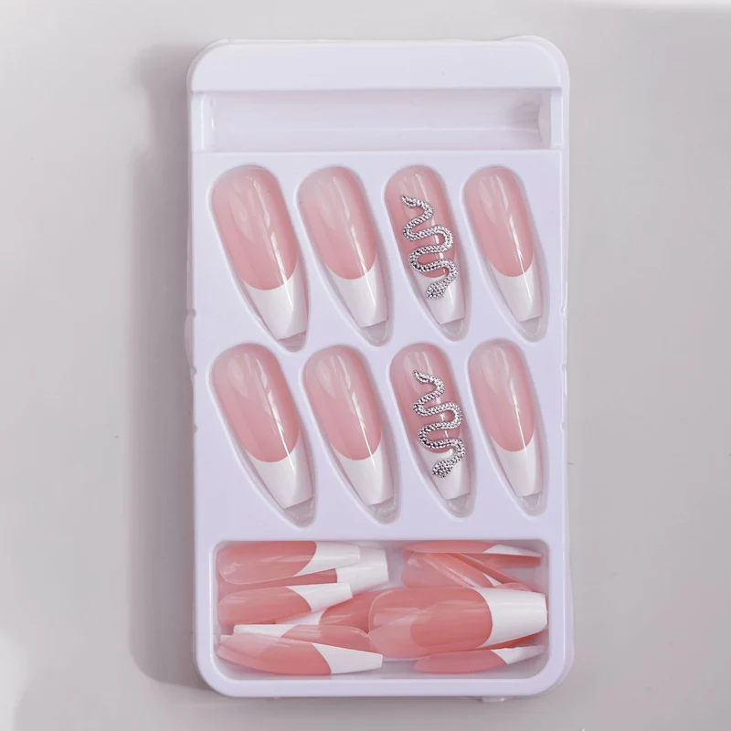 Künstlerisches mit Strass verziertes Press-On Nagelset