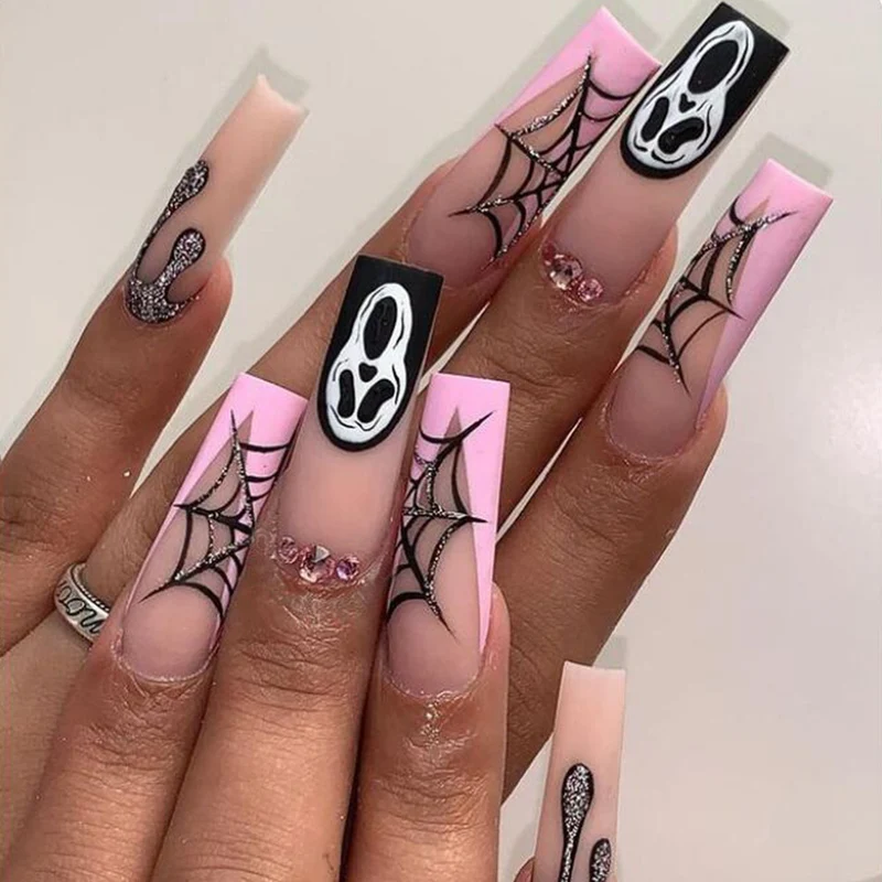 Künstlerisches Halloween-Themen Press-On Nagelset