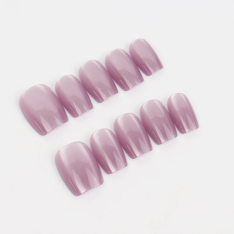 Künstlerisches glattes Press-On Nagelset