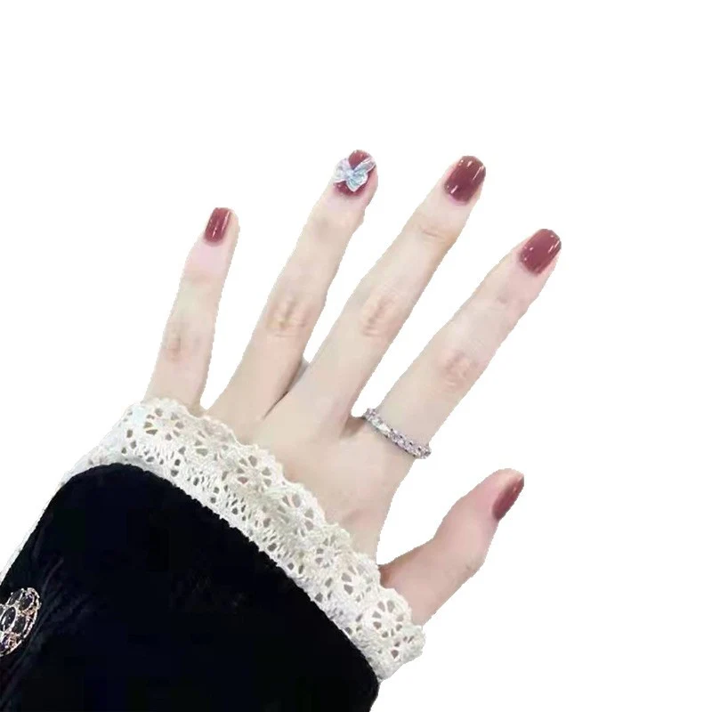 Künstlerisches Glossy Press-On Nagelkunstset