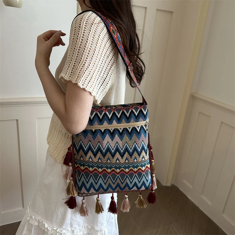Bohemian Gewebte Schultertasche