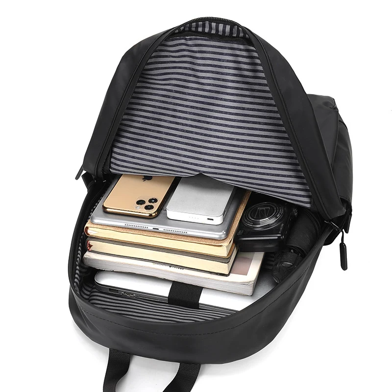Wasserfester Slim-fit Laptop Rucksack Karnz