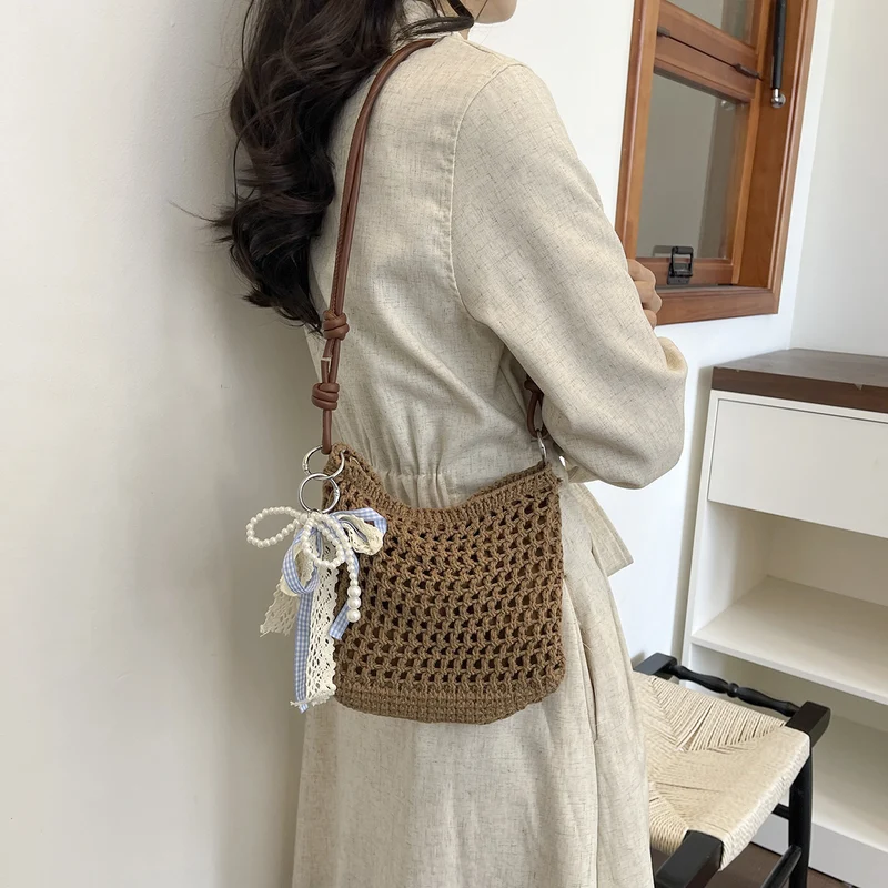 Gehäkelte Schultertasche