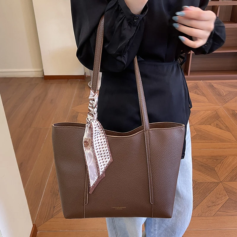 Klassische Leder Tragetasche