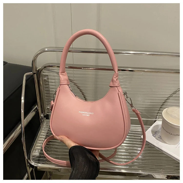 Chic Strukturierte Schultertasche