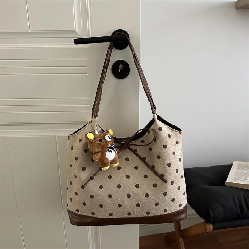 Verspielte Tüpfel Tasche