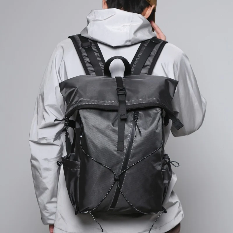 Vielseitiger Reiserrucksack Karnz