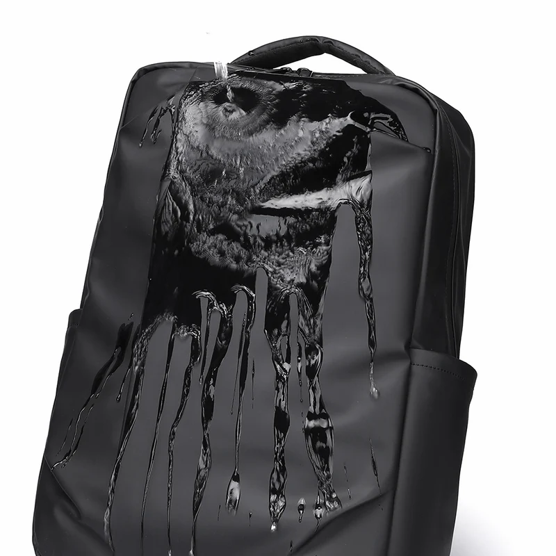 Schlanker minimalistischer Rucksack Karnz