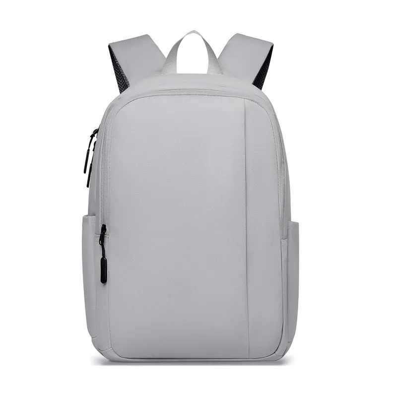Minimalistischer Technik Rucksack Karnz