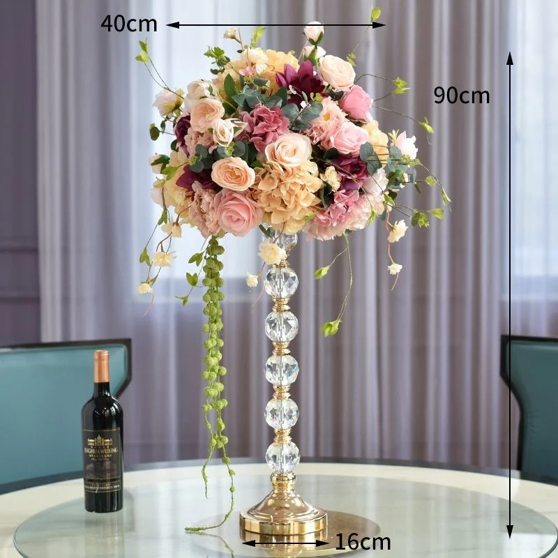 Eleganter Kristallkerzenhalter