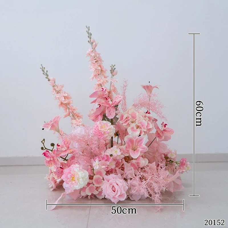 Lebensechte Blumenarrangement-Darstellung