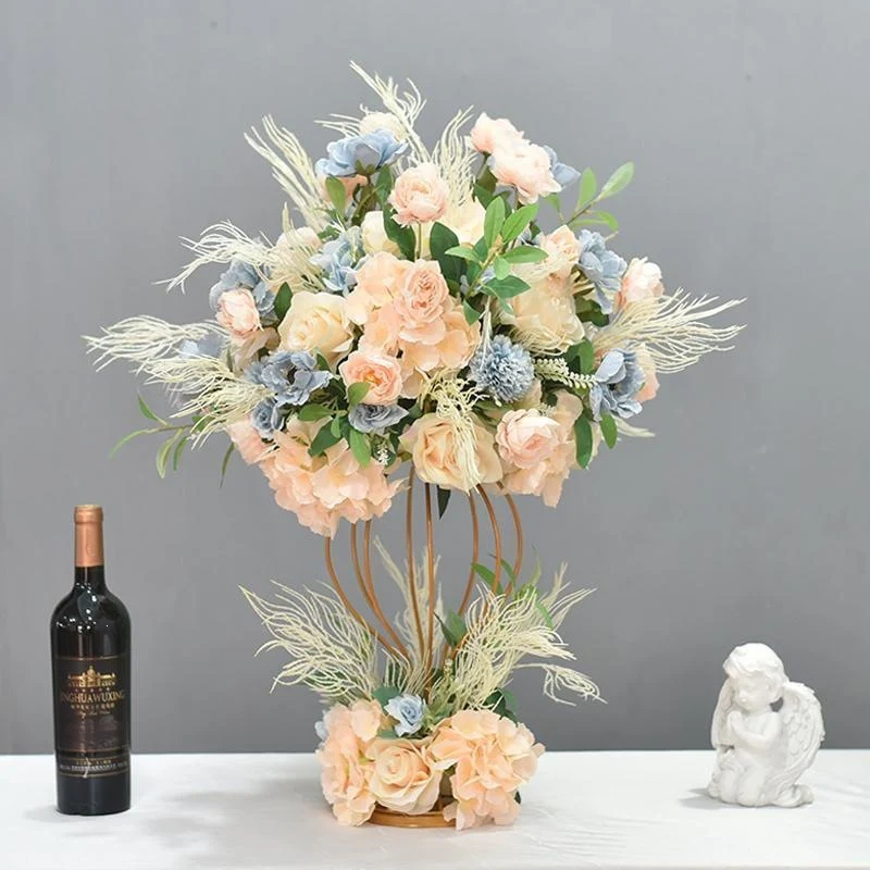 Künstliches Blumenarrangement