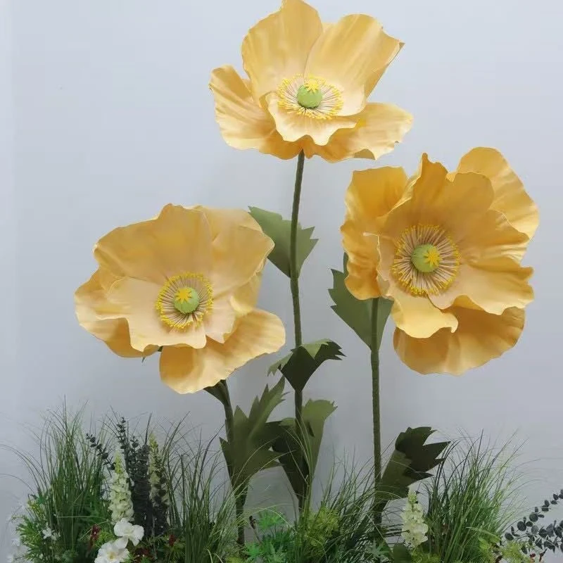 Elegante große Papierblumenanordnung