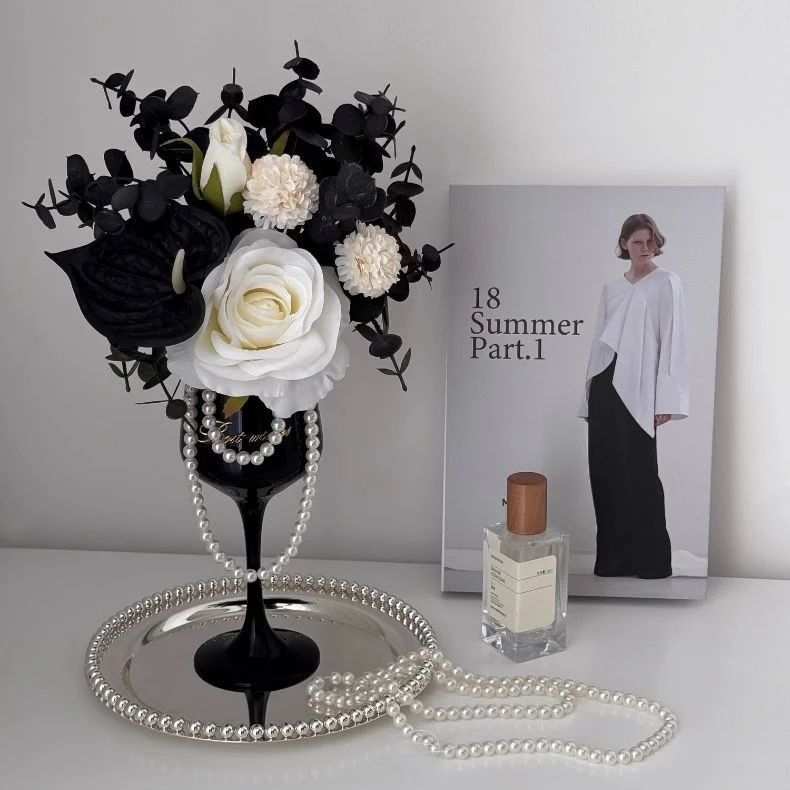 Elegante Blumen Weinglas Tisch centerpiece